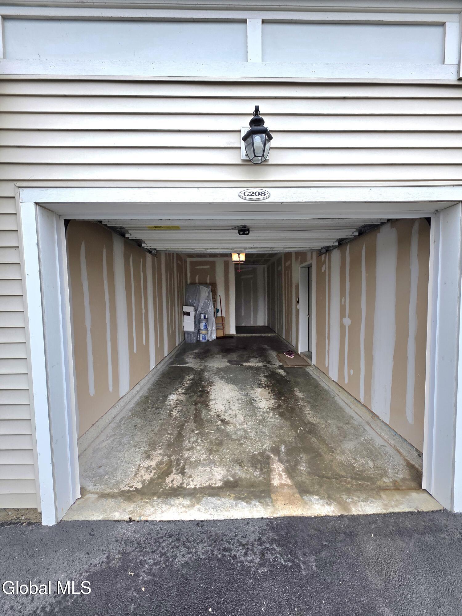 208 N Ridge Troy NY 12182