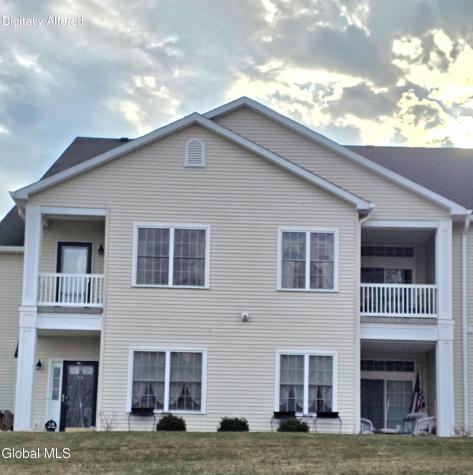 208 N Ridge Troy NY 12182
