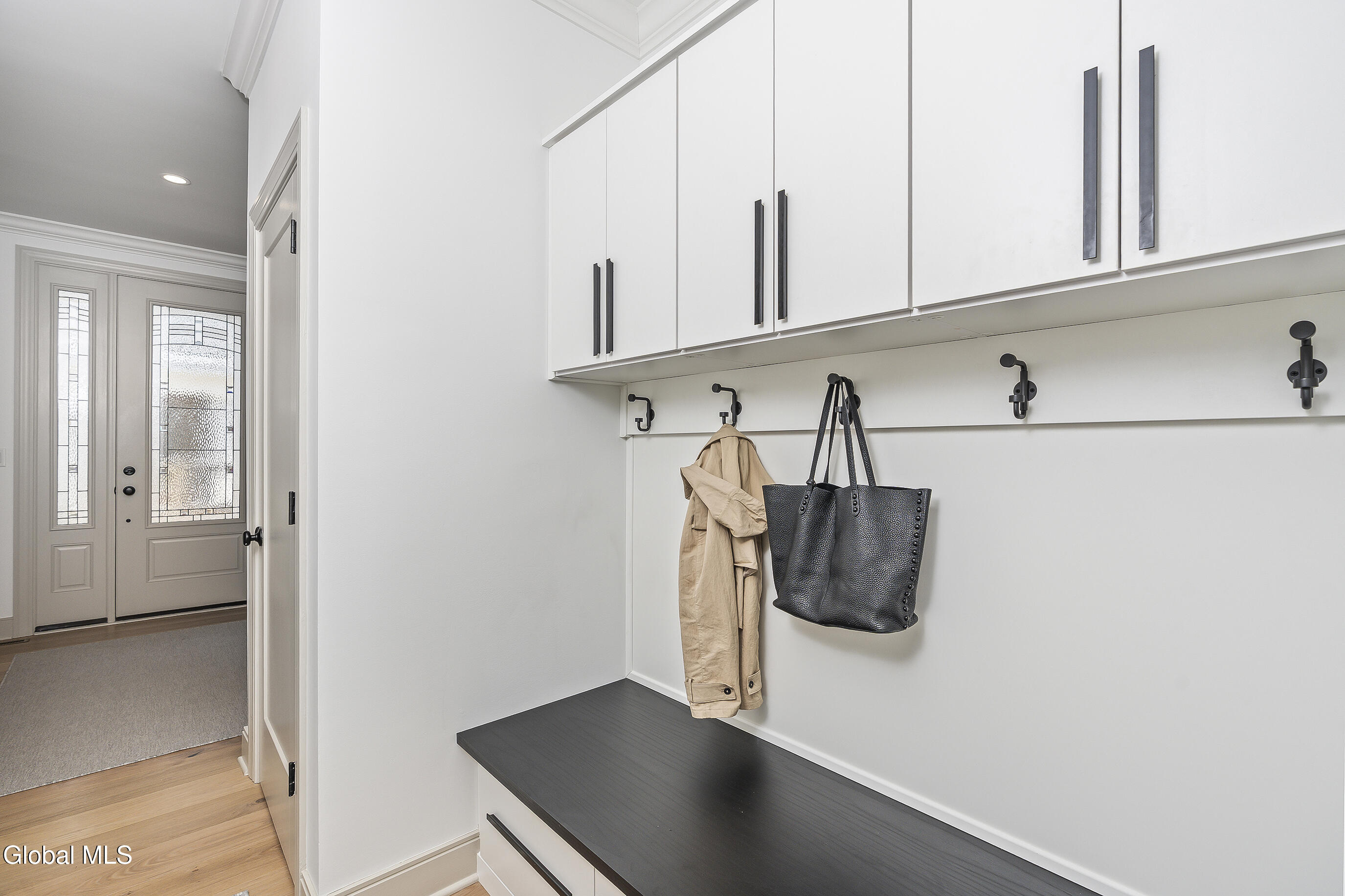 8 Cambridge Way Latham NY 12110