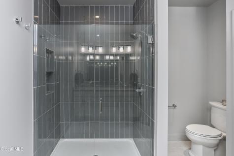 8 Cambridge Way Latham NY 12110