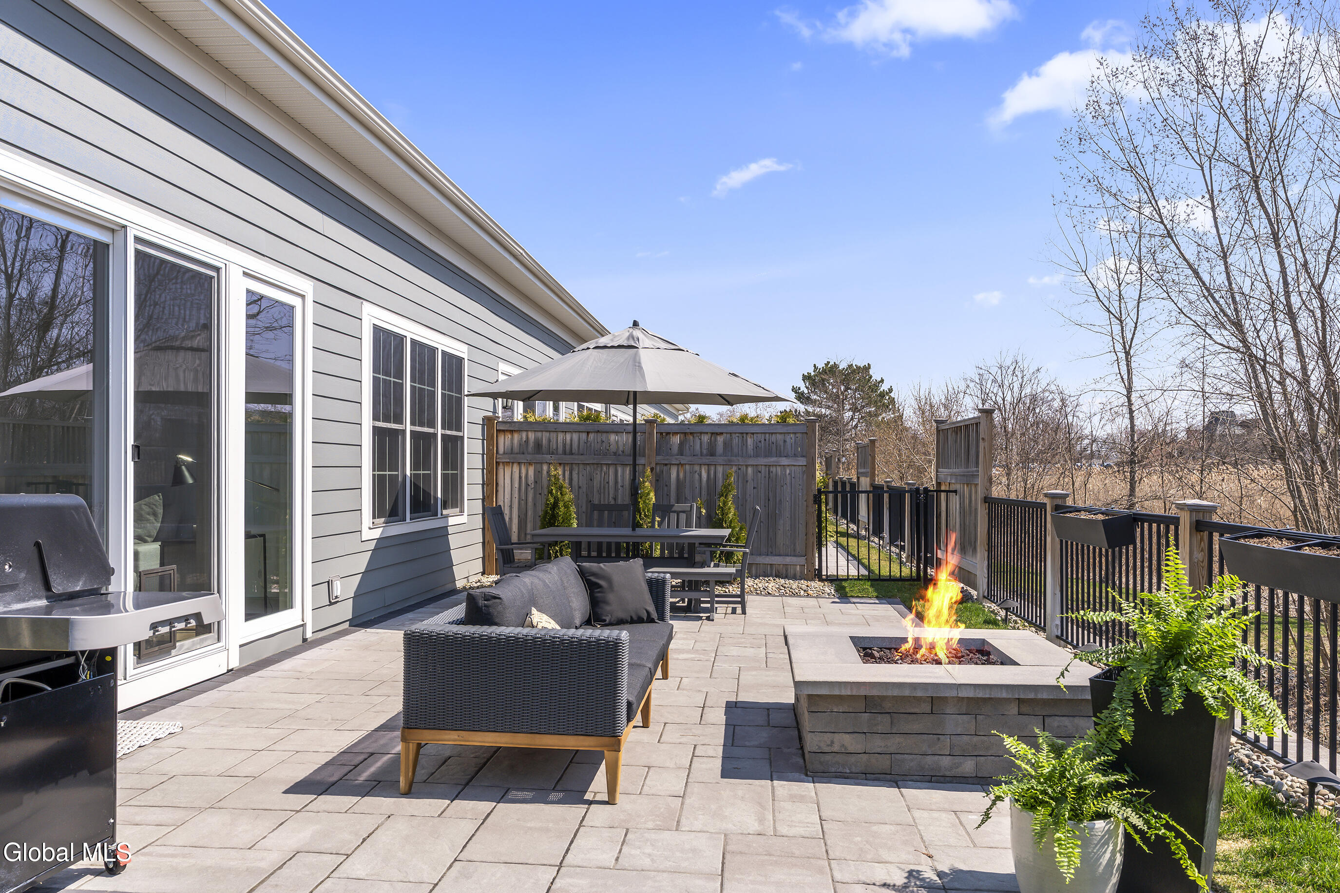 8 Cambridge Way Latham NY 12110