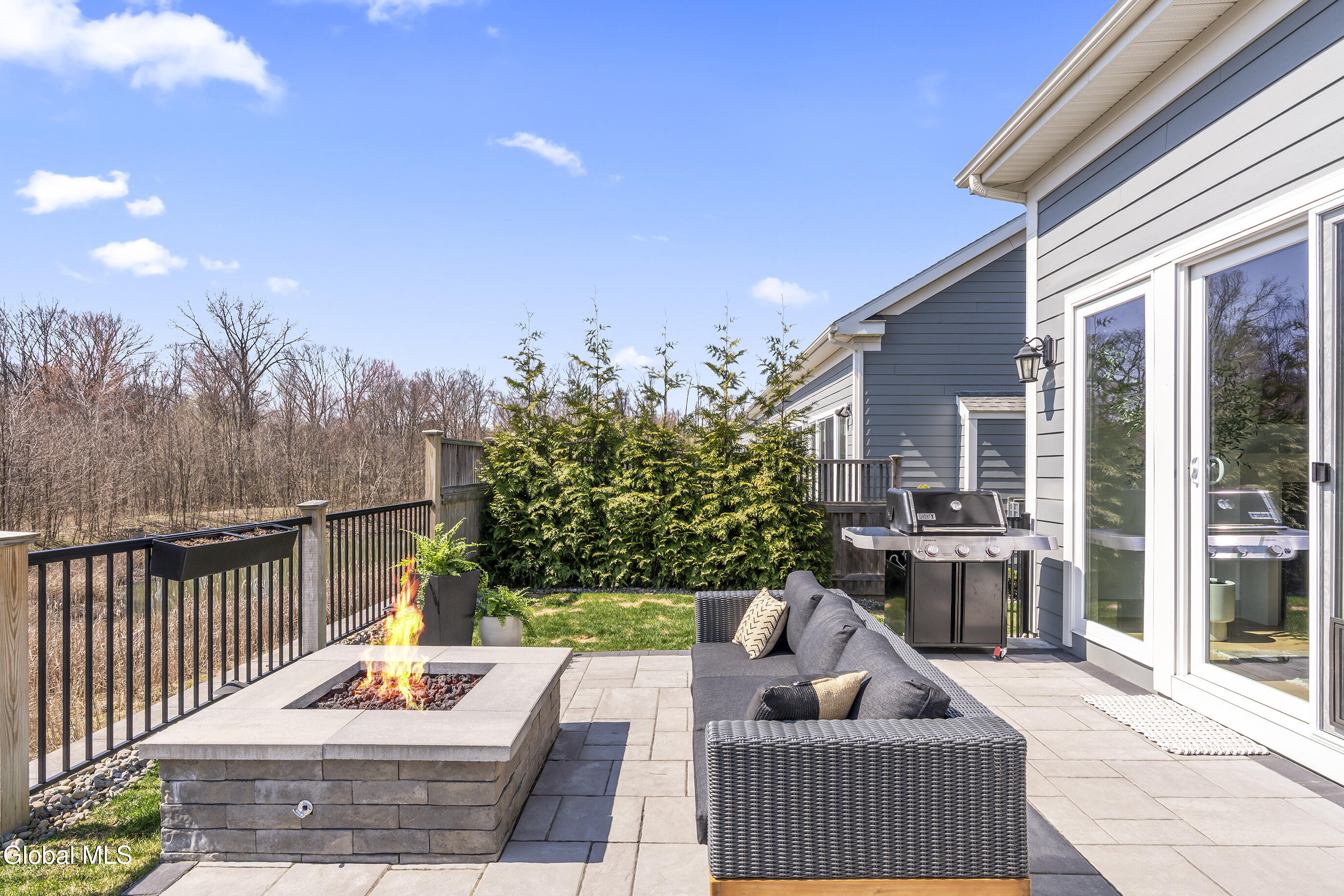 8 Cambridge Way Latham NY 12110