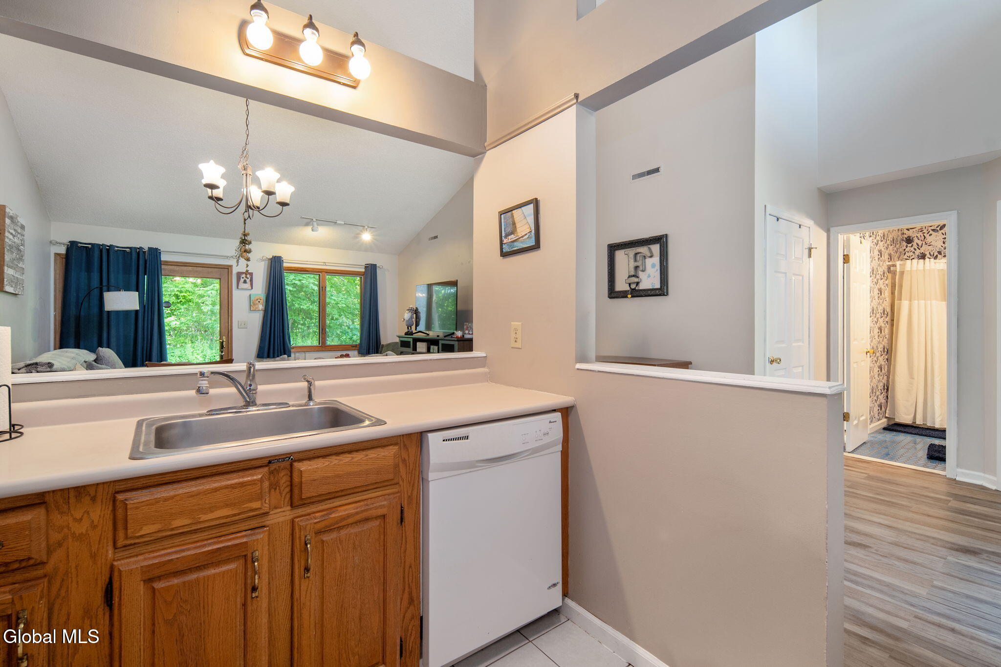 4034 Georgetown Square Schenectady NY 12303