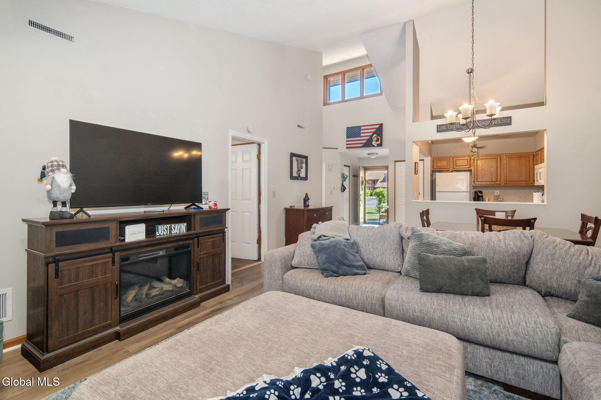 4034 Georgetown Square Schenectady NY 12303