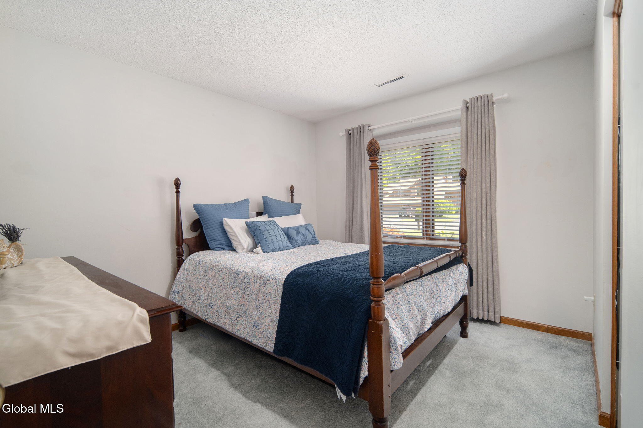 4034 Georgetown Square Schenectady NY 12303