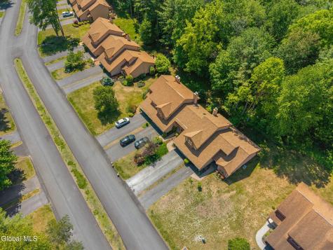 4034 Georgetown Square Schenectady NY 12303