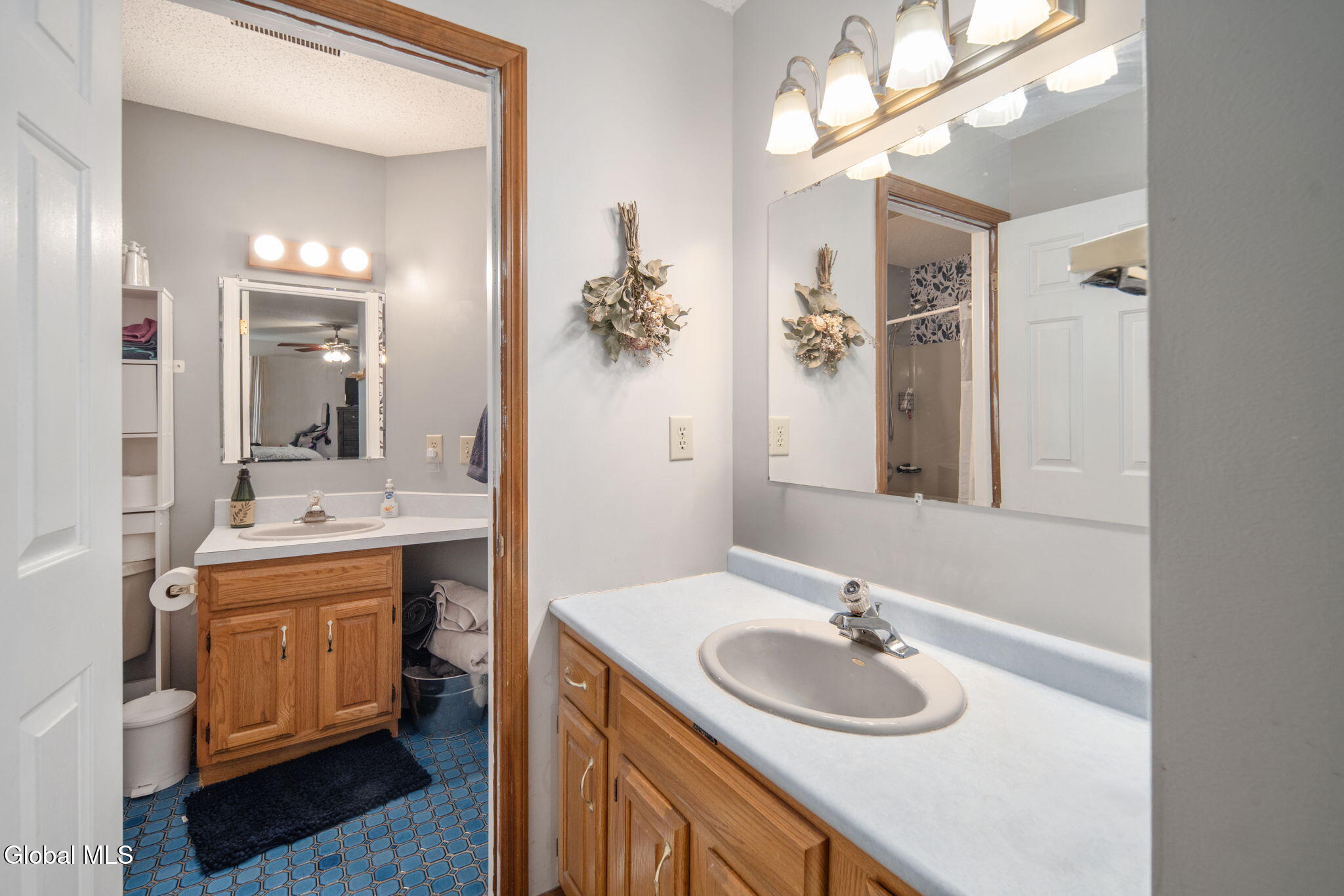 4034 Georgetown Square Schenectady NY 12303