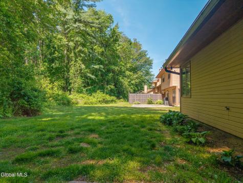 4034 Georgetown Square Schenectady NY 12303