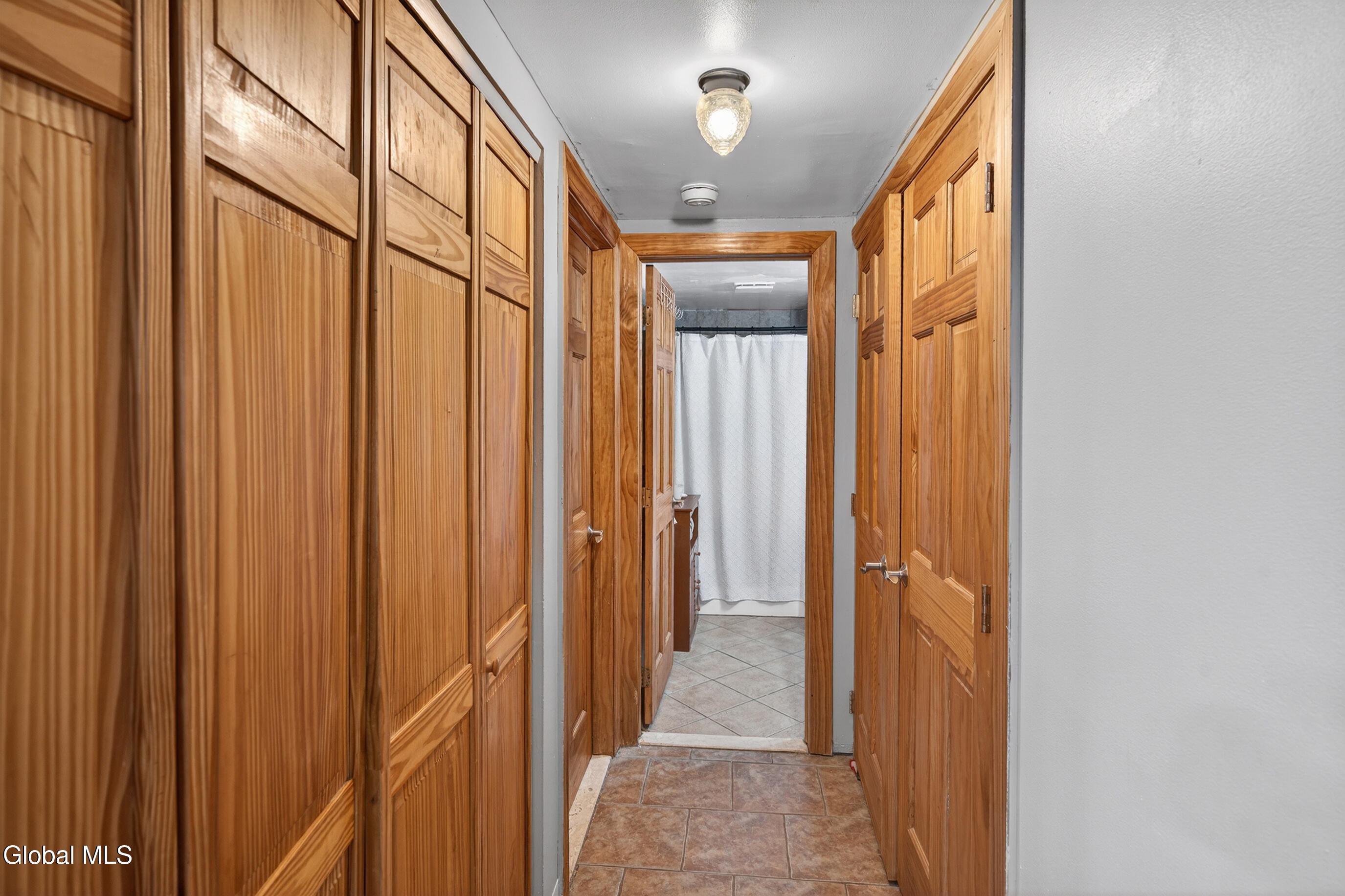28 Thimbleberry Road Malta NY 12020