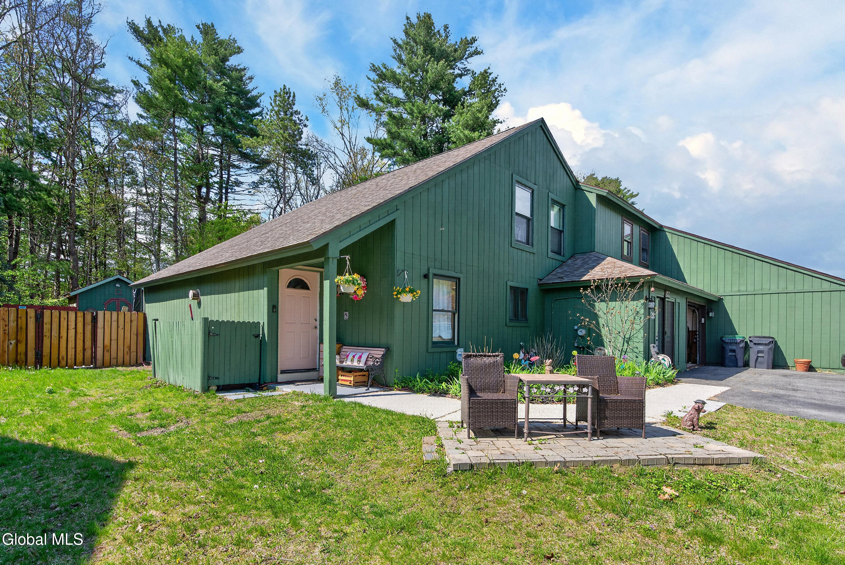 28 Thimbleberry Road Malta NY 12020
