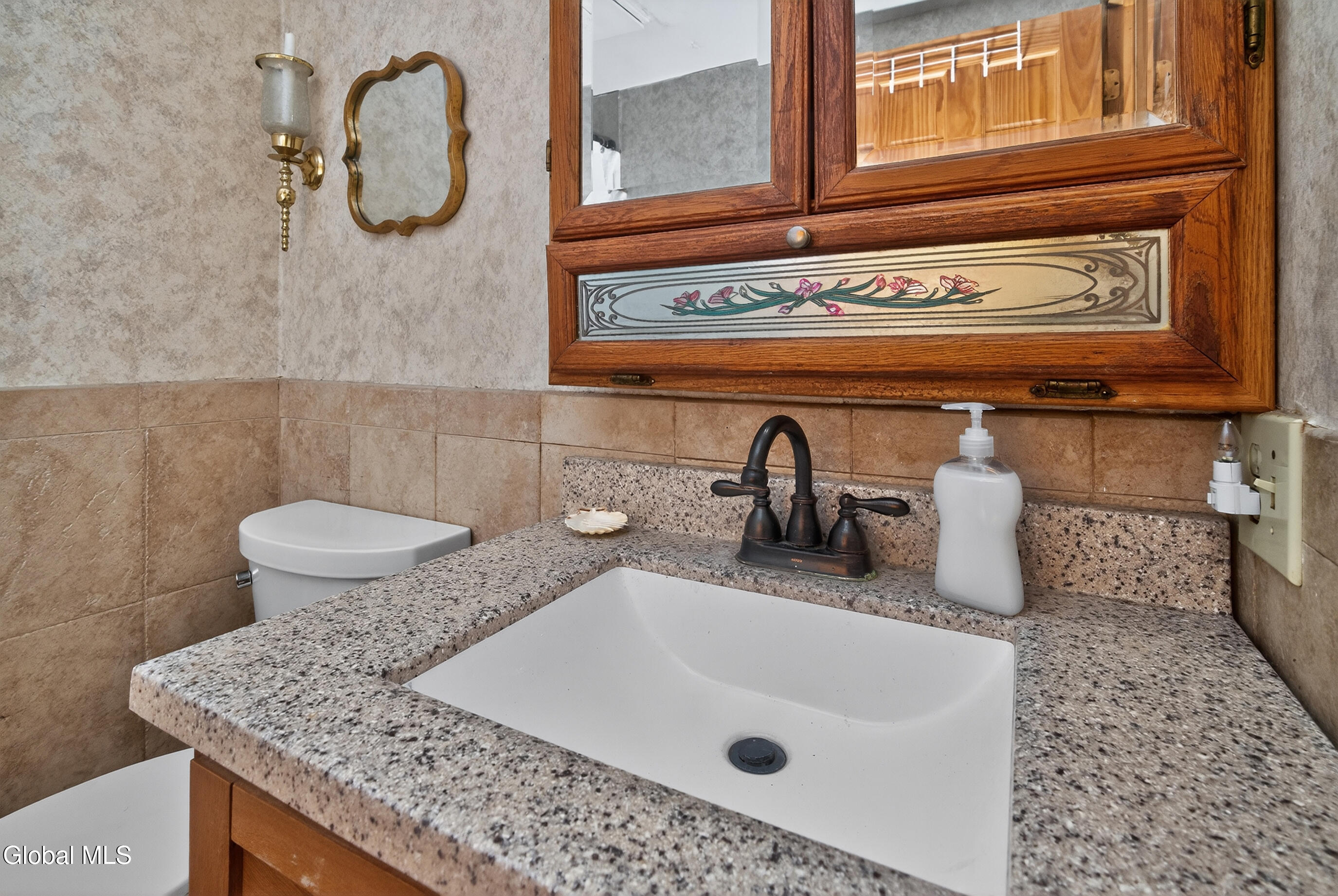 28 Thimbleberry Road Malta NY 12020