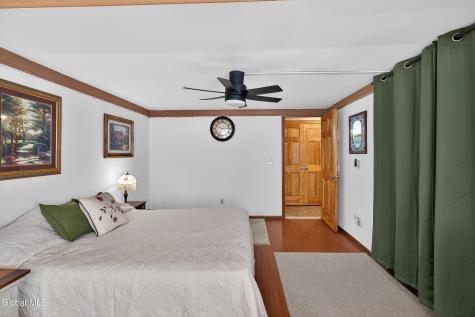 28 Thimbleberry Road Malta NY 12020