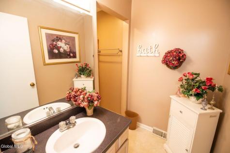 7 Fairwood Drive Queensbury NY 12804