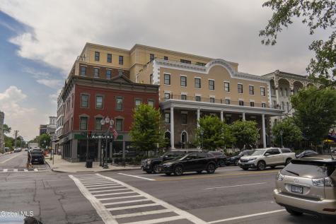 19 Washington Street Saratoga Springs NY 12866