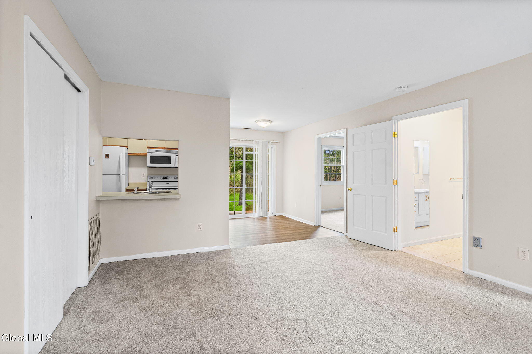 184 Cedarview Lane Watervliet NY 12189