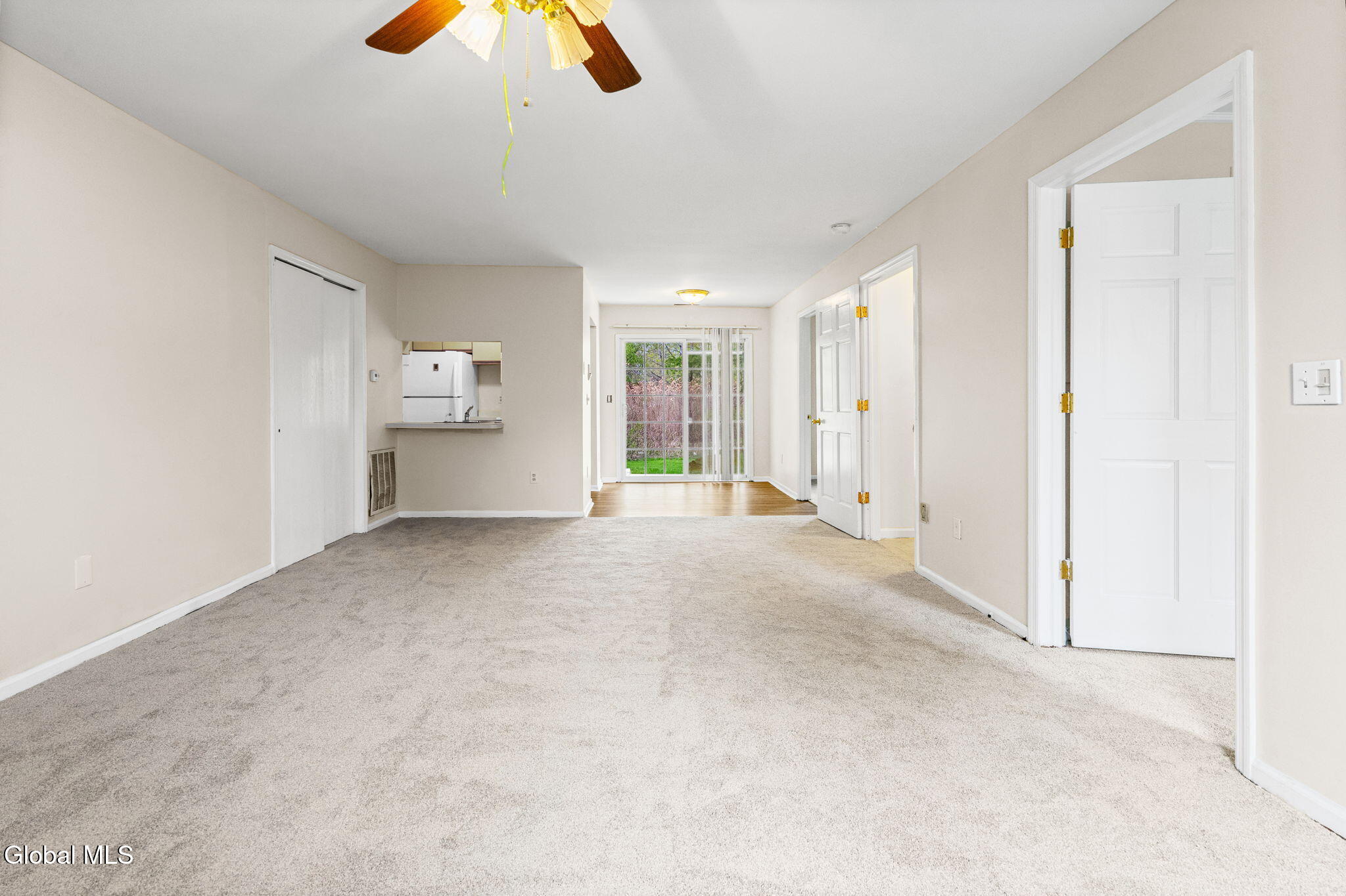 184 Cedarview Lane Watervliet NY 12189