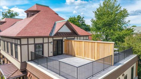 122 Regent Street Saratoga Springs NY 12866