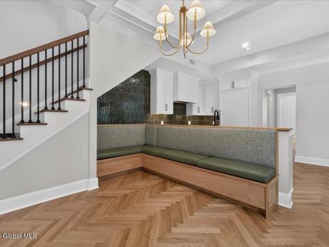 122 Regent Street Saratoga Springs NY 12866