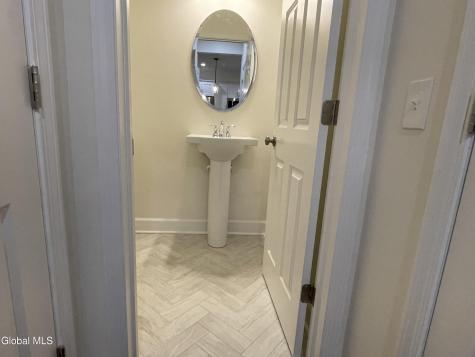 49 Priddle Lane Latham NY 12110