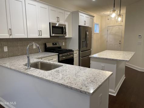 49 Priddle Lane Latham NY 12110
