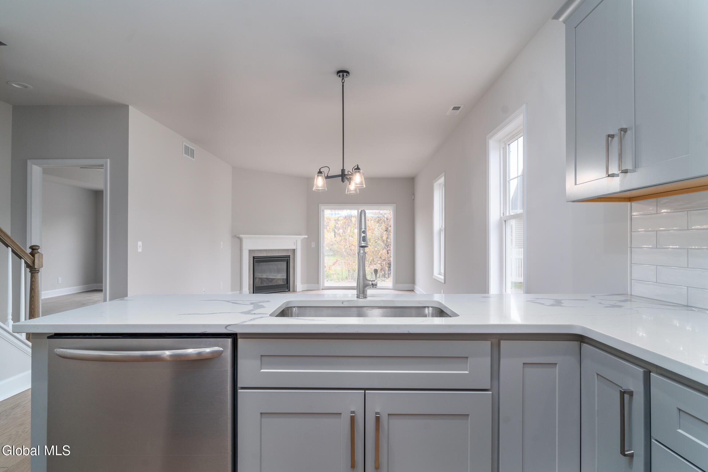 49 Priddle Lane Latham NY 12110