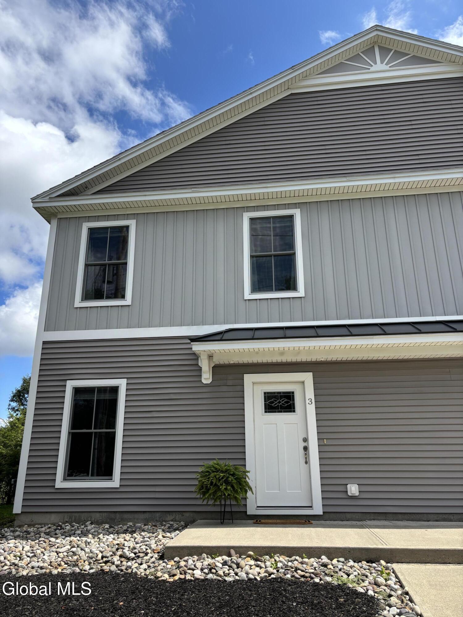 166 Jefferson Street Saratoga Springs NY 12866