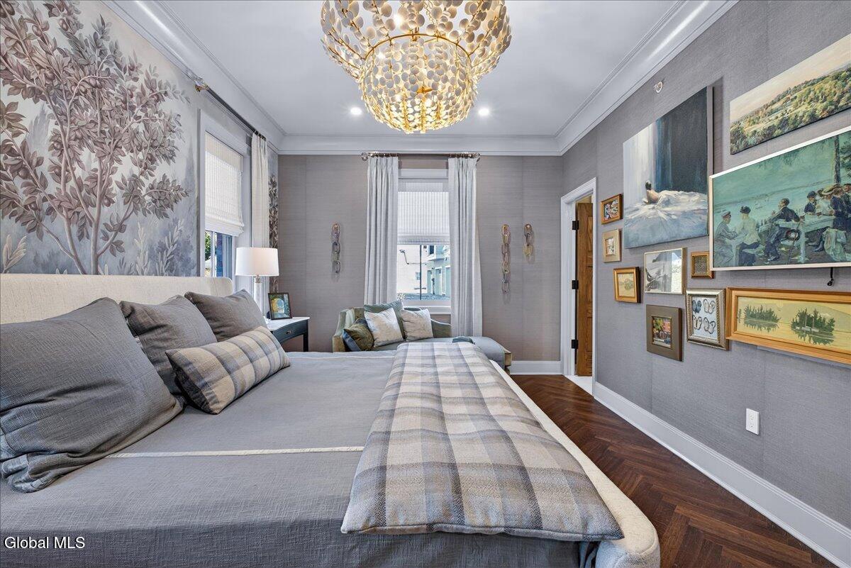 122 Regent Street Saratoga Springs NY 12866