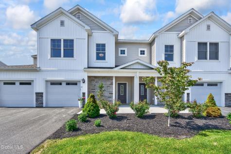 13 Kendra Court Cohoes NY 12047