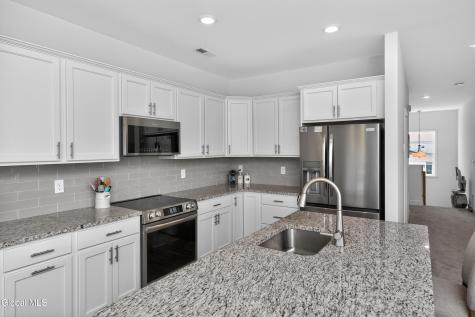 13 Kendra Court Cohoes NY 12047