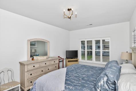 13 Kendra Court Cohoes NY 12047