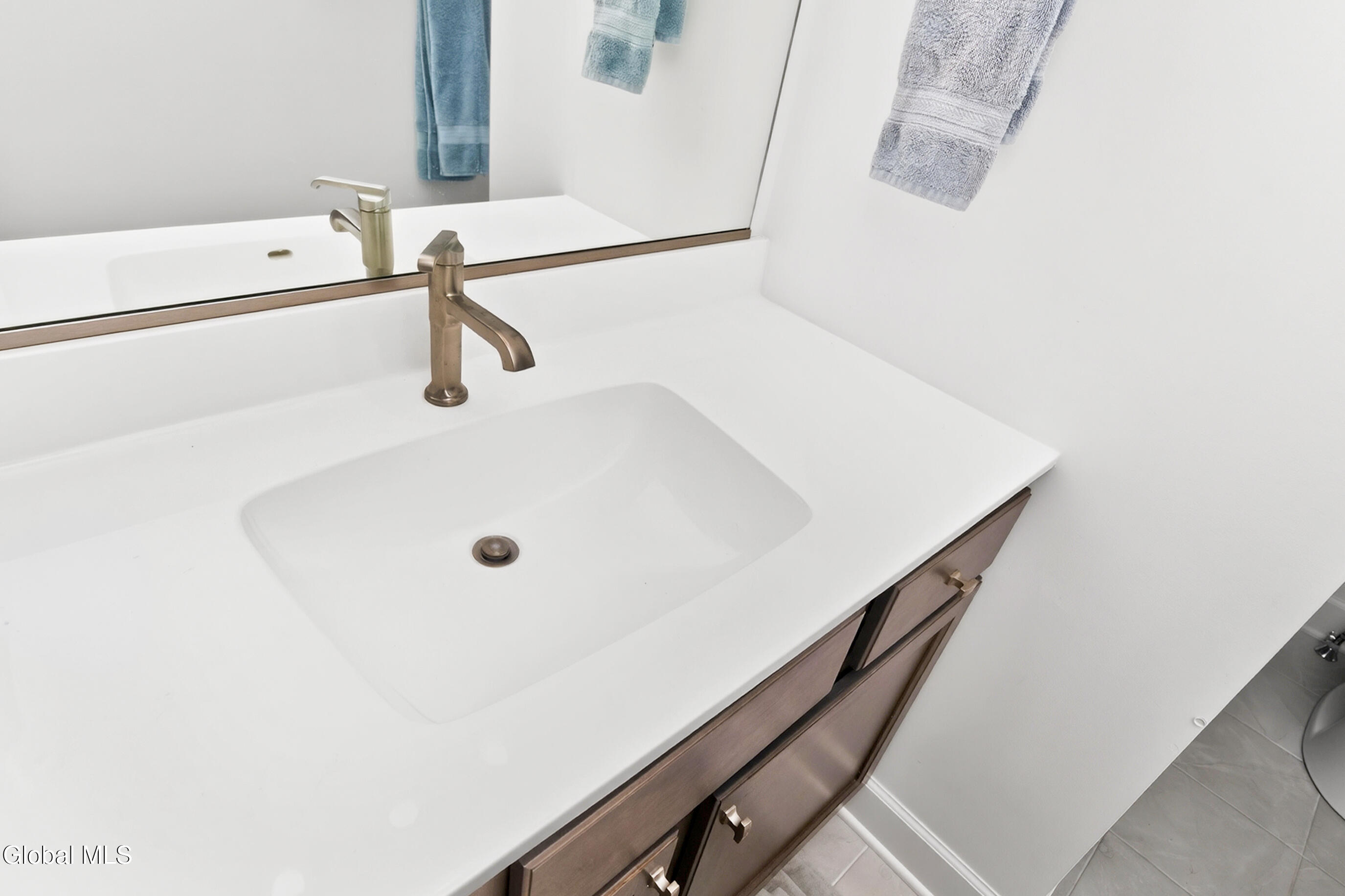 13 Kendra Court Cohoes NY 12047