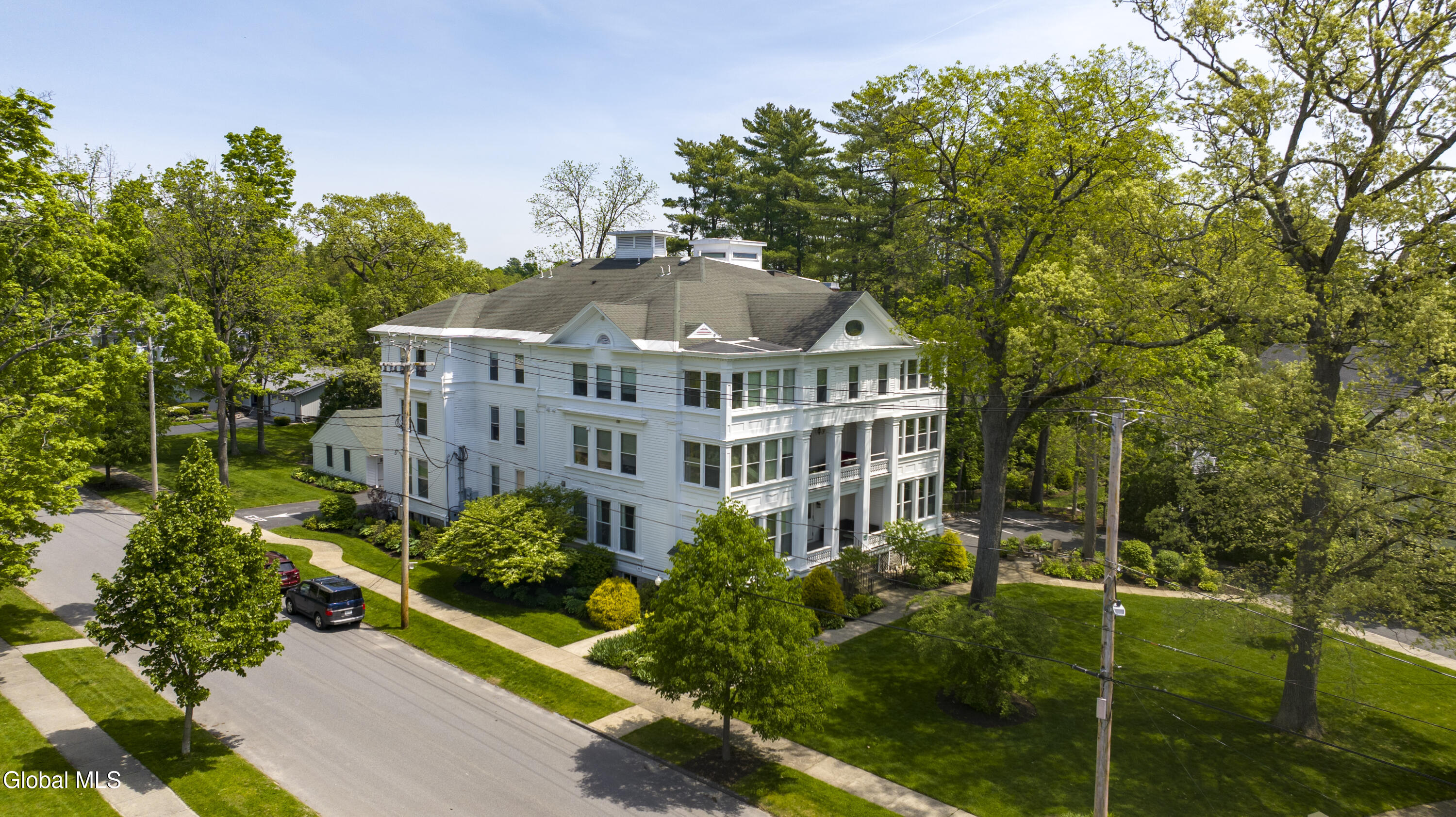 45 Greenfield Avenue Saratoga Springs NY 12866