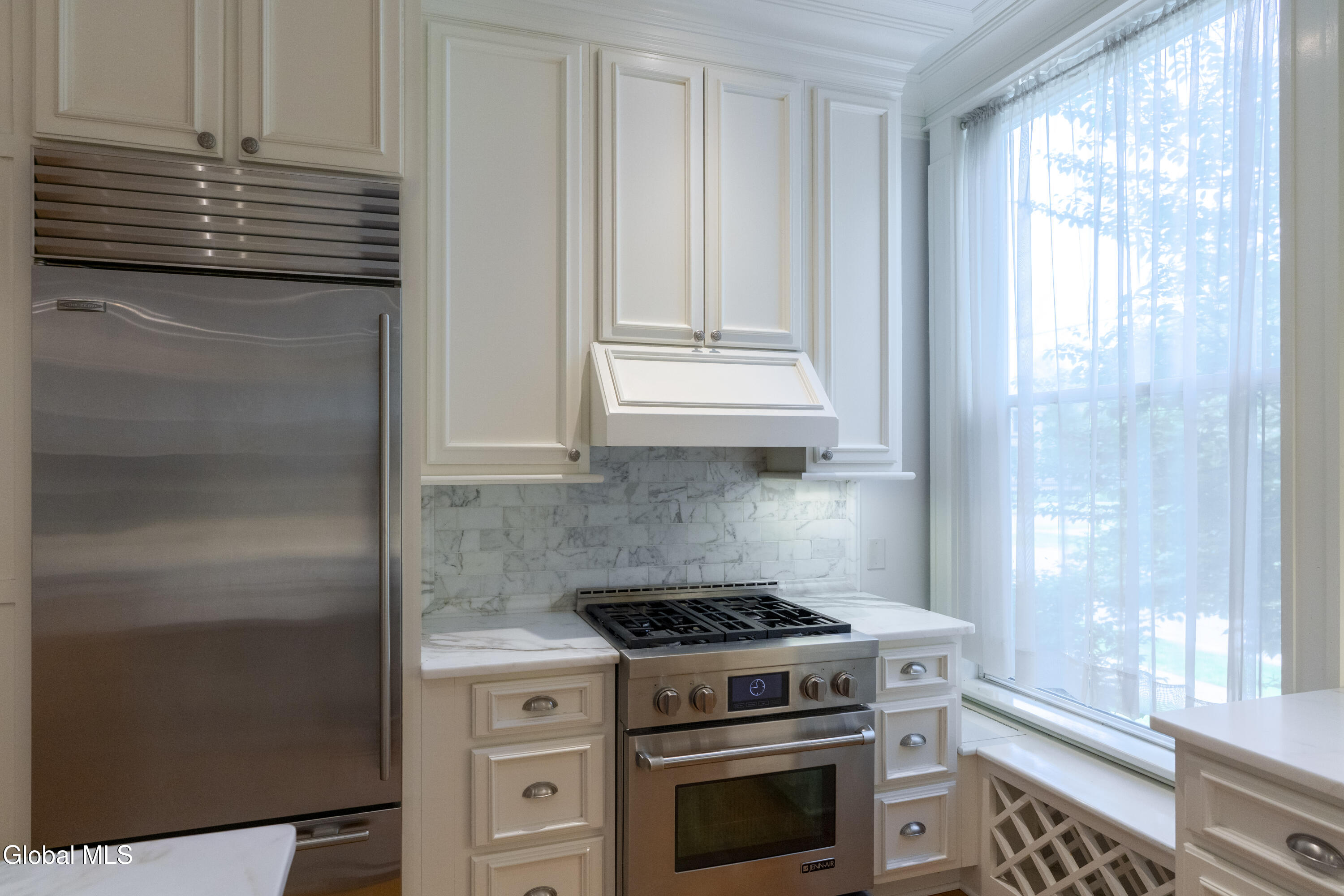 45 Greenfield Avenue Saratoga Springs NY 12866