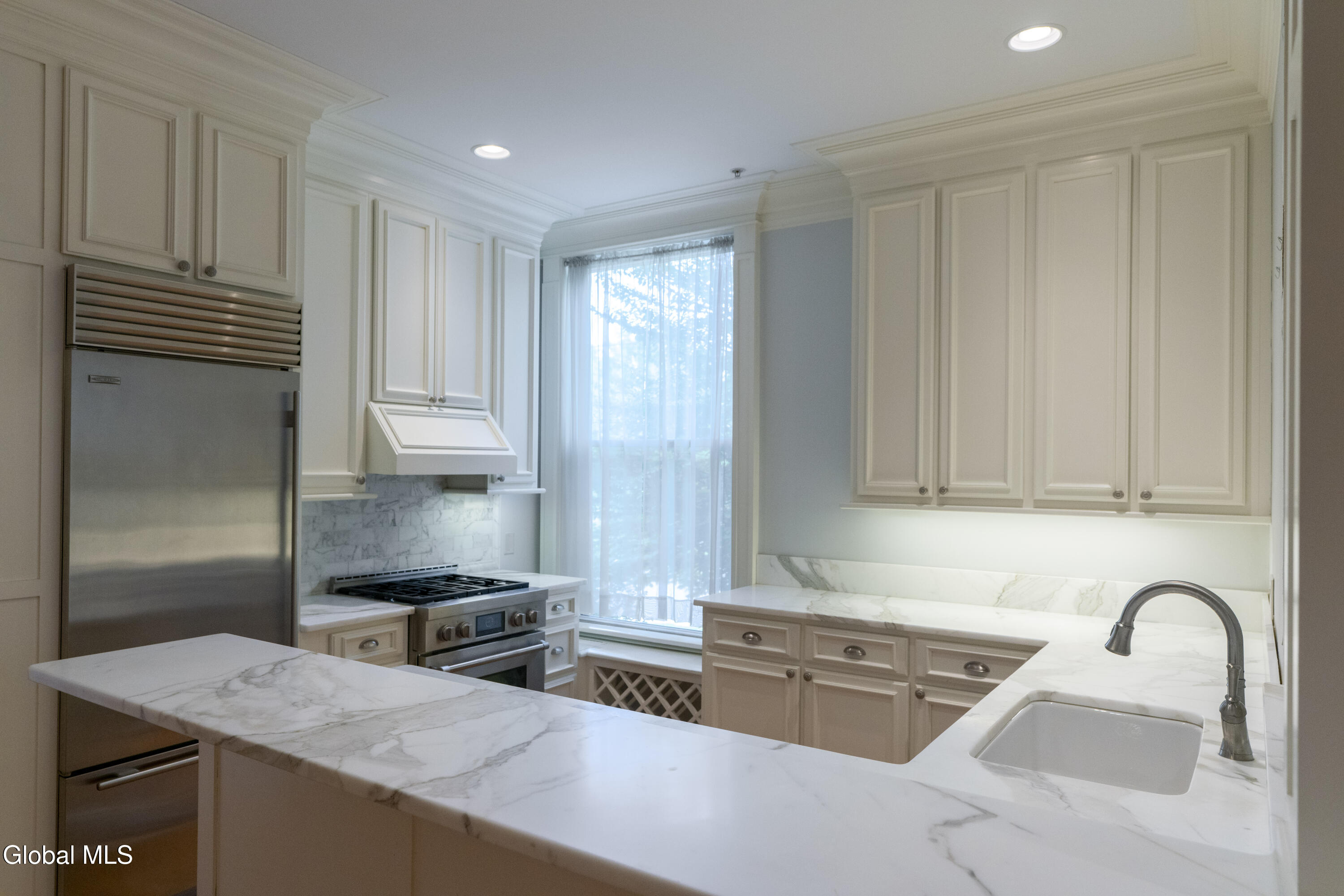 45 Greenfield Avenue Saratoga Springs NY 12866