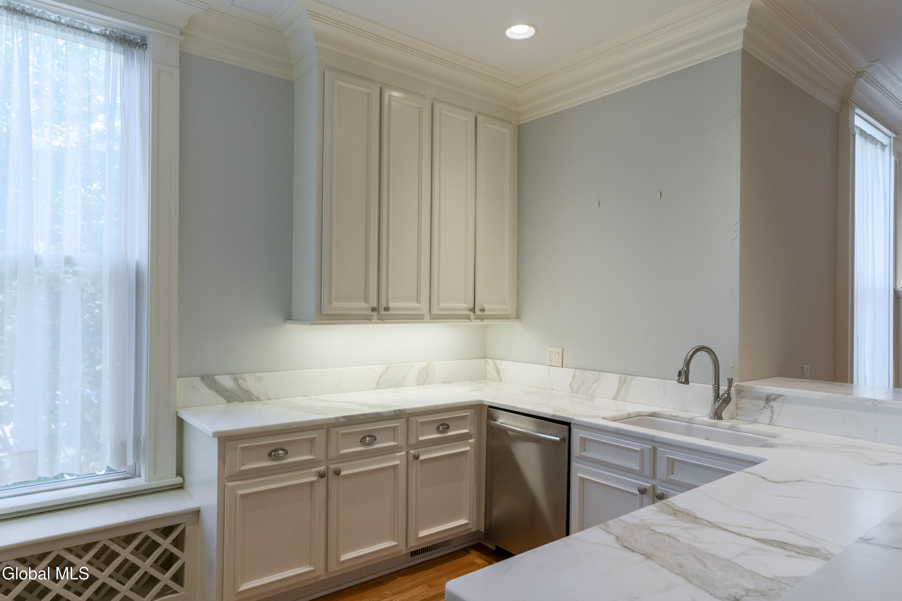 45 Greenfield Avenue Saratoga Springs NY 12866