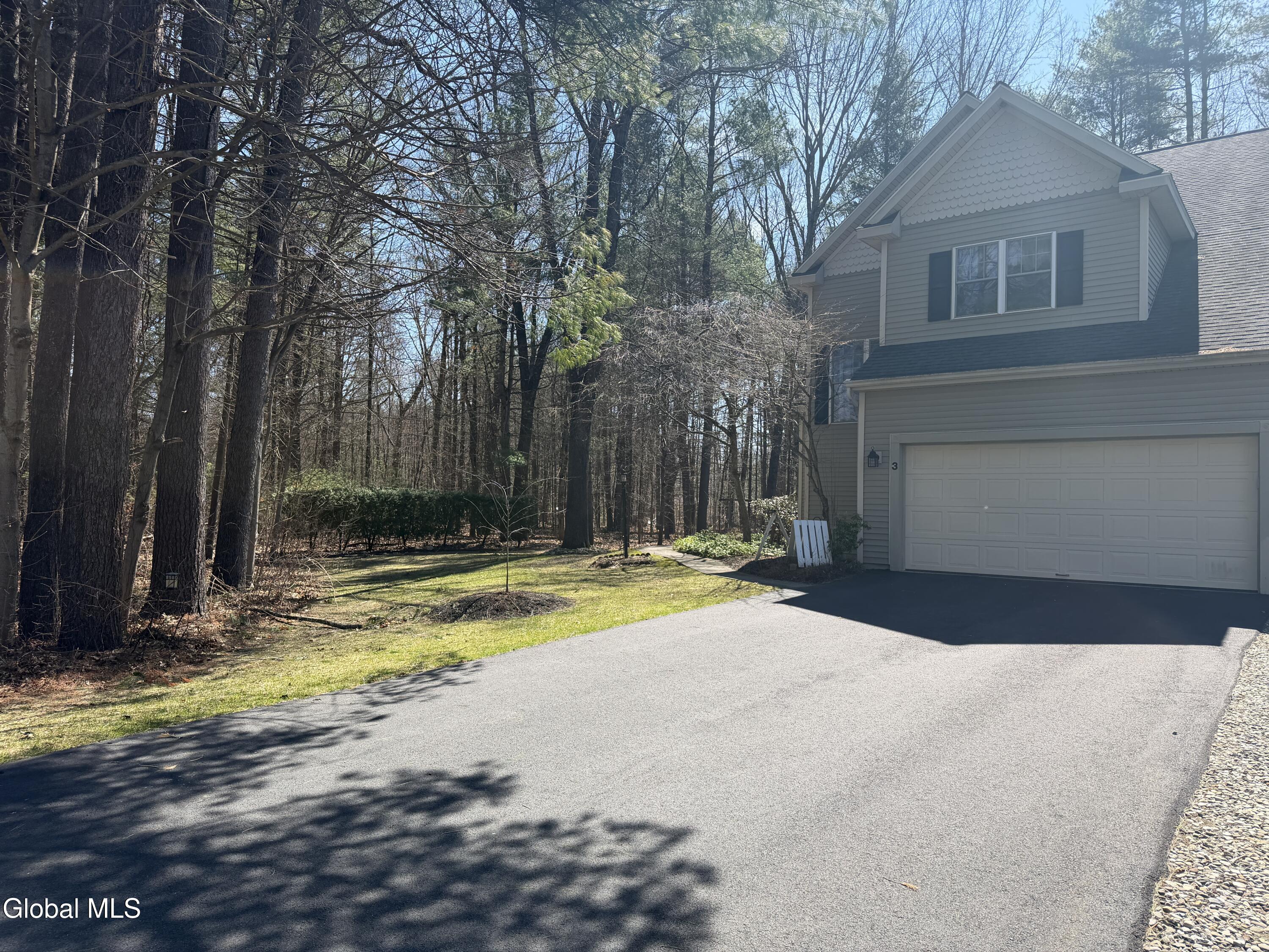 3 Donegal Way Saratoga Springs NY 12866
