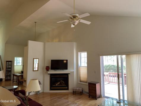 3 Donegal Way Saratoga Springs NY 12866