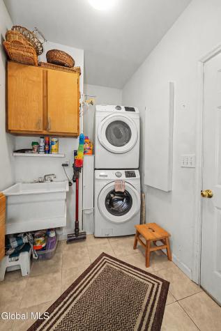 3 Donegal Way Saratoga Springs NY 12866