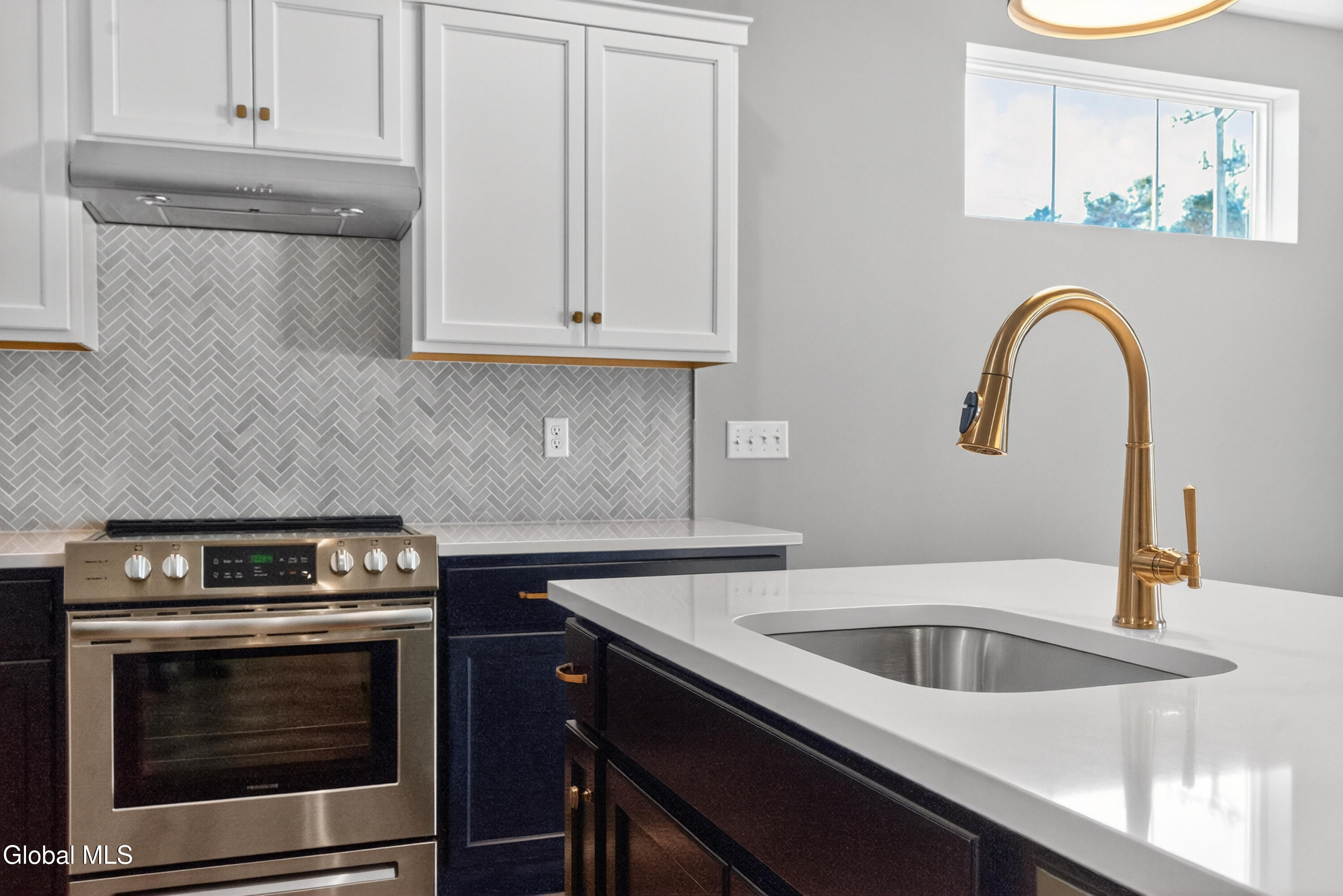1B Cloverleaf Court East Greenbush NY 12061
