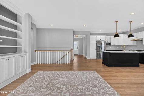 1B Cloverleaf Court East Greenbush NY 12061