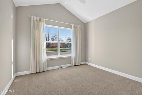 1B Cloverleaf Court East Greenbush NY 12061