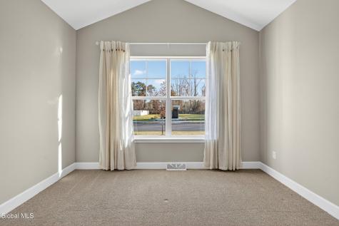 1B Cloverleaf Court East Greenbush NY 12061