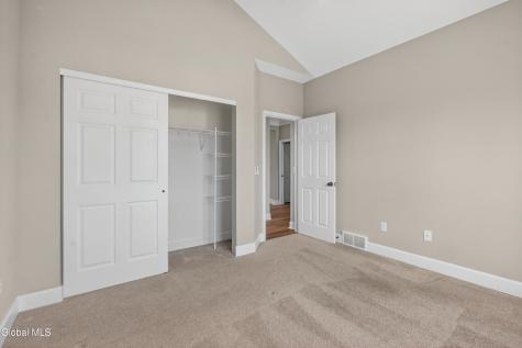 1B Cloverleaf Court East Greenbush NY 12061