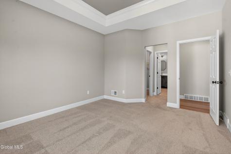 1B Cloverleaf Court East Greenbush NY 12061