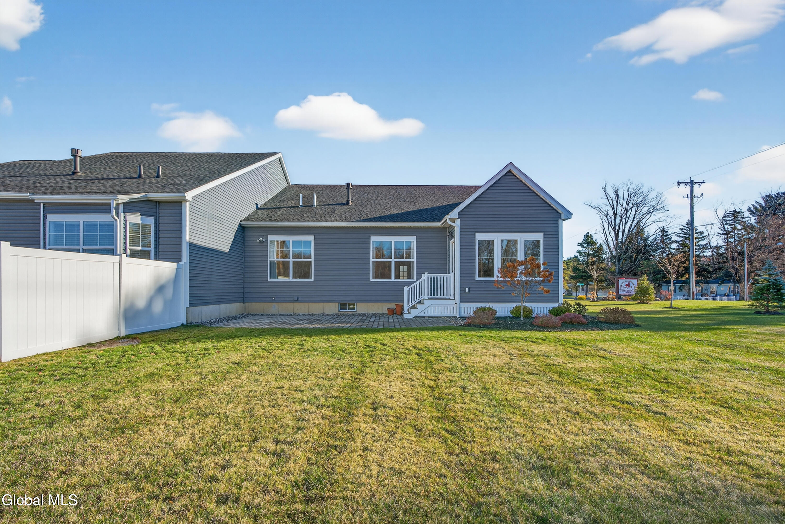 1B Cloverleaf Court East Greenbush NY 12061