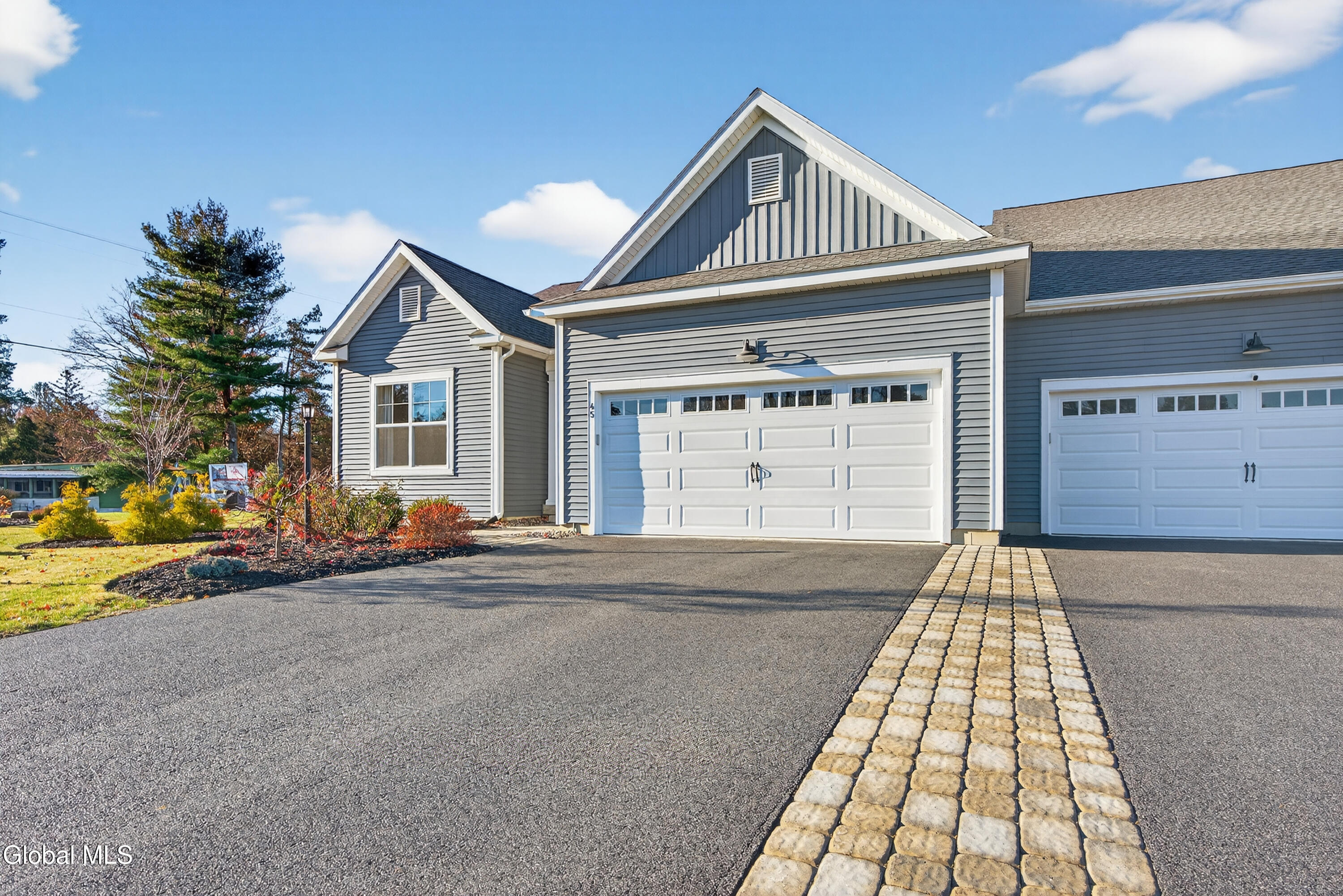 1B Cloverleaf Court East Greenbush NY 12061