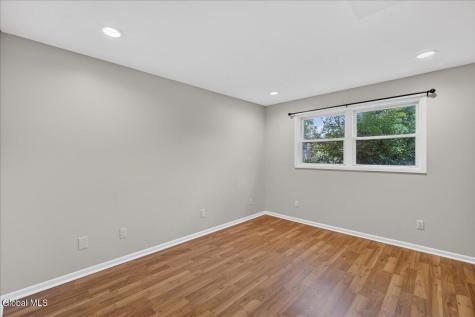 9C La Costa Drive Clifton Park NY 12065