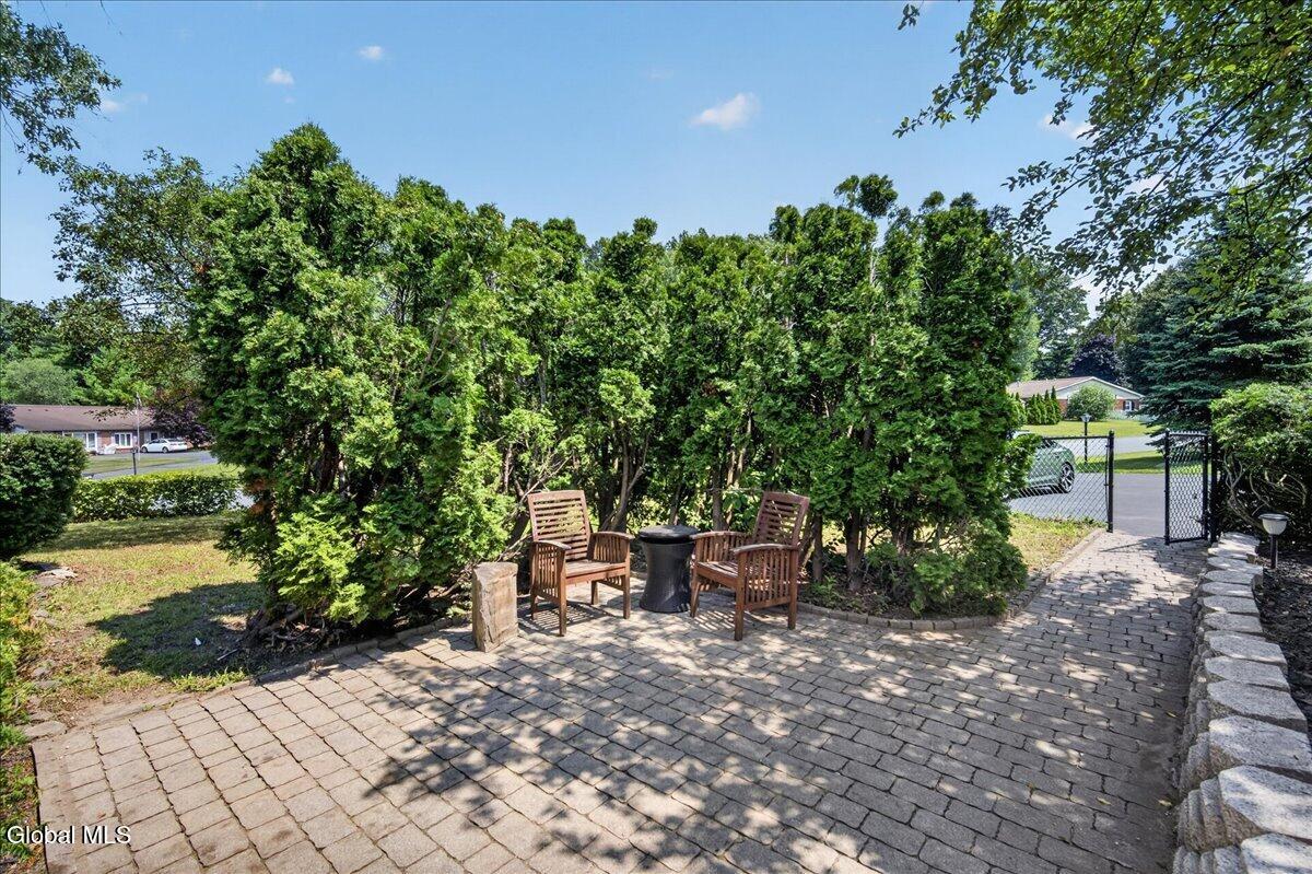 9C La Costa Drive Clifton Park NY 12065