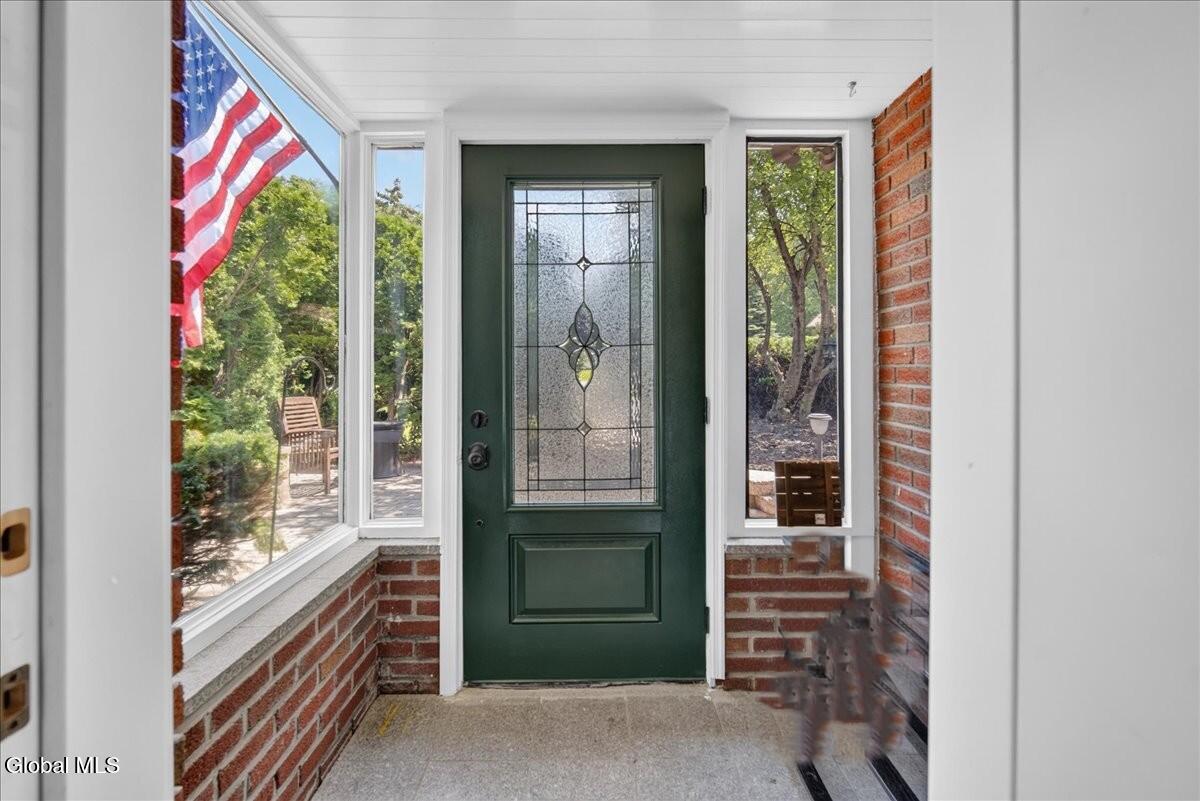9C La Costa Drive Clifton Park NY 12065