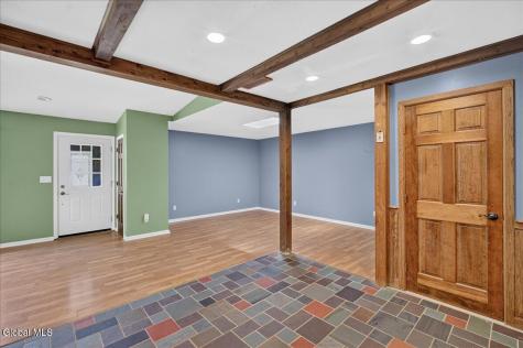 9C La Costa Drive Clifton Park NY 12065